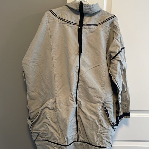 Unique oversized jacket - Picture 5 of 8